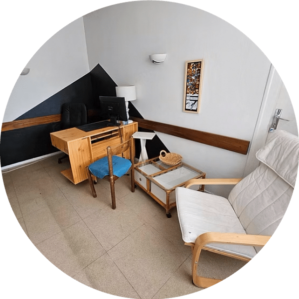Bureau_carte blanche