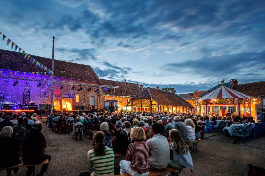 Place de village de Ste Sévère