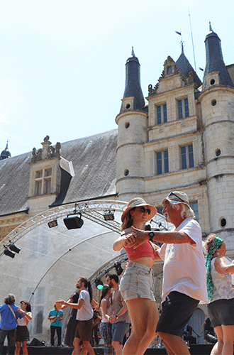 Festival le Son continu au château d'Ars prêt de la Châtre